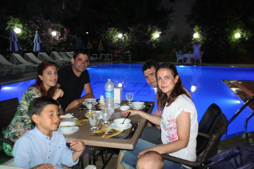 The Green Valley Hotel Ölüdeniz Esterno foto