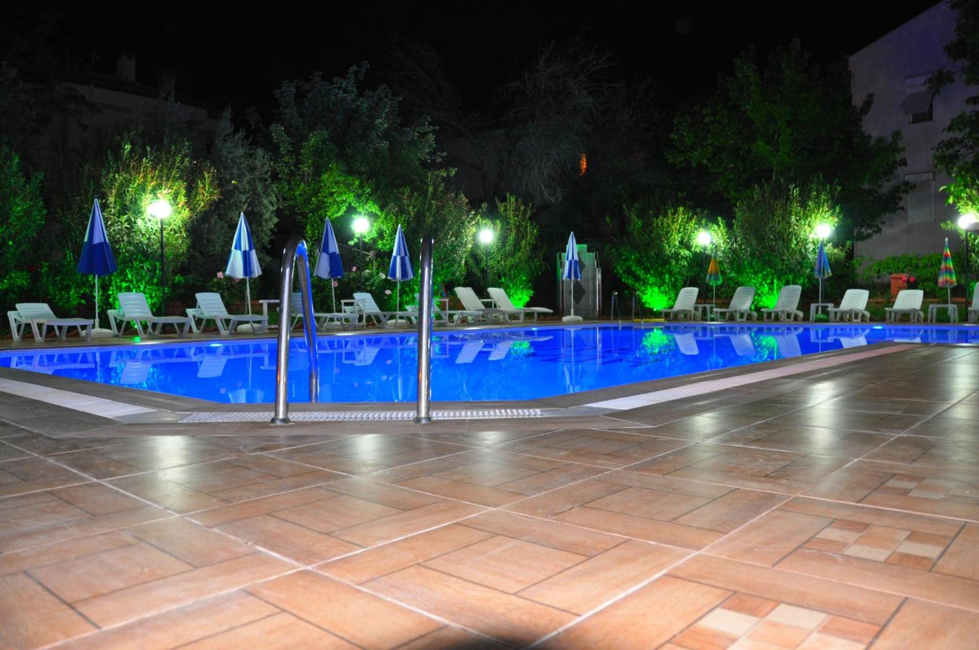 The Green Valley Hotel Ölüdeniz Esterno foto
